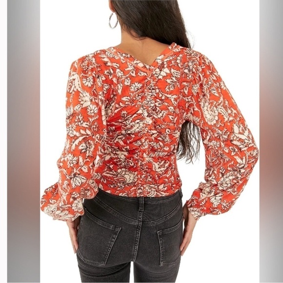 Free People Say The Word Floral V-Neck Ruched Top Ruby Red Size Large NWT - Picture 2 of 10